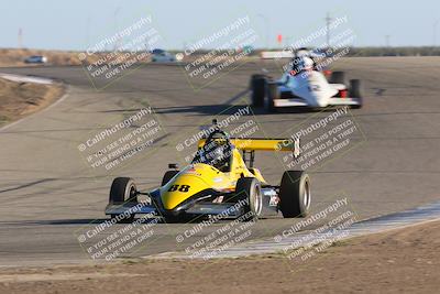 media/Oct-15-2023-CalClub SCCA (Sun) [[64237f672e]]/Group 3/Qualifying/